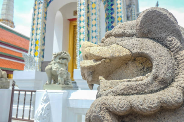 istock Lion statue in wat phra keaw 960512680