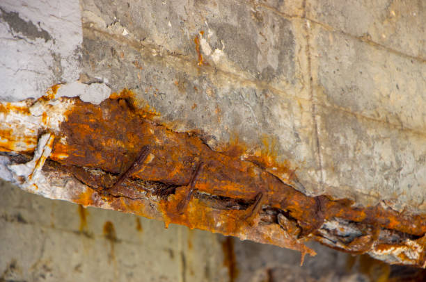 istock Damaged bridge support close - up transportatin concrete 960523366