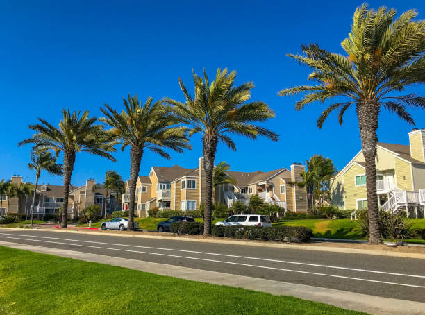 istock California sunny street 960567526