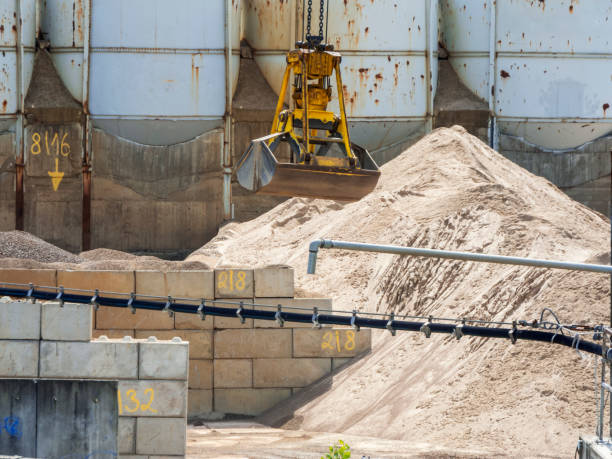 istock Excavator bucket yellow_horizontal 960572318