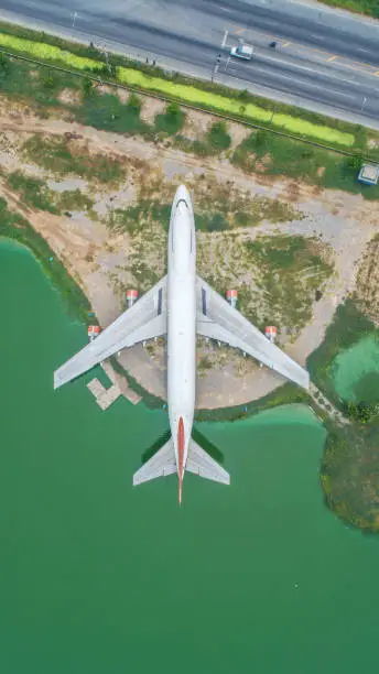 Photo of Abandoned aircraft in the reservoir area.