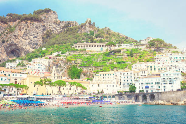 istock Amalfi coast, Italy 960586342