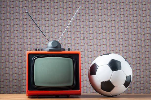 istock Old Fashioned Retro Television And Soccer Ball 960651402