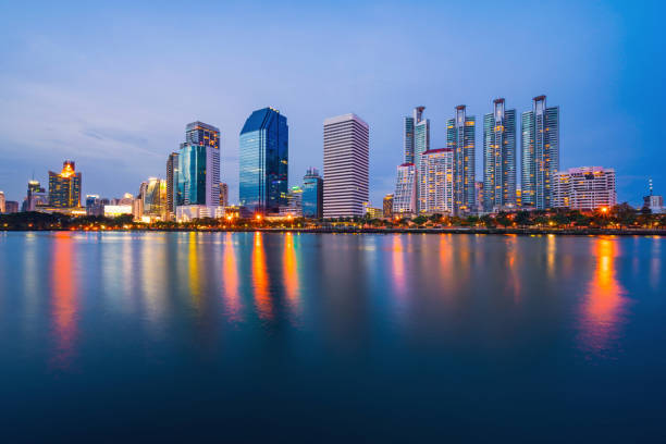 istock Bangkok city downtown at twilight with reflection 960654374