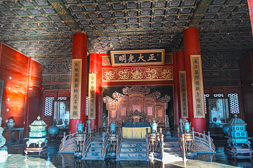 Mufu,Lijiang,Yunnan Province. \nLijiang Mufu Is naxi wooden's tusi mansion with the government,Yuan, Ming and Qing three generations, the temple towering, thus pavilions strewn at random, both as a royal garden and a suzhou garden style, with the \