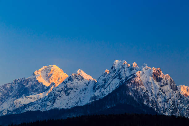 istock Sun goes down on Mangart, Italian alps 960739216