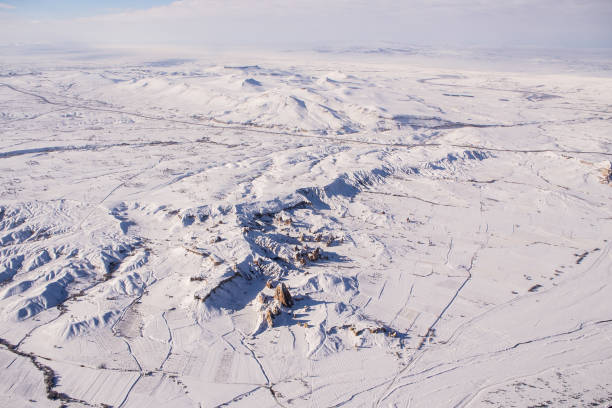 istock Snow landscape and ballooning with vivid blue sky 960744314