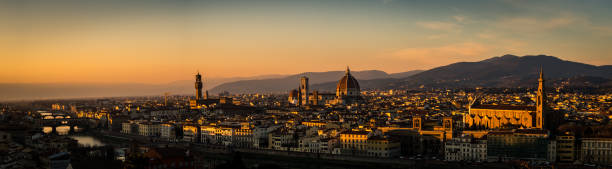 istock Panorama of sunset in Florence from the Michelangelo Square 960776318