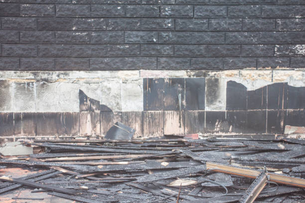 istock burnt house, no roof background unit isolate 960814130