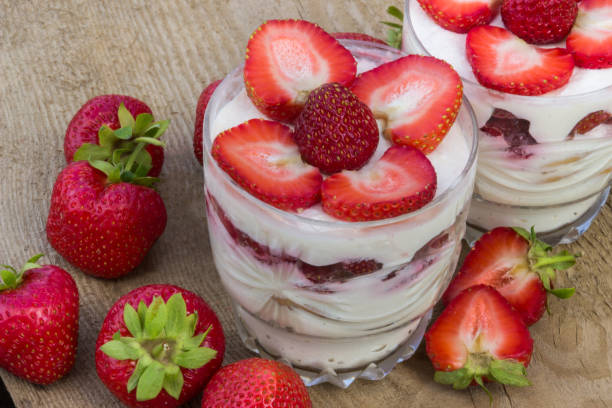Dessert with cream and fresh strawberries