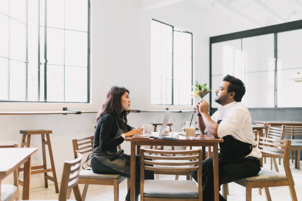 istock Cafe Owners having a Meeting 960835260
