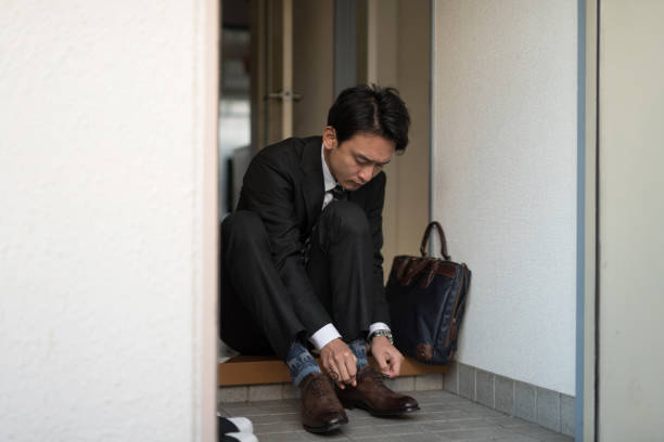 businessman wearing shoes businessman in the morning, preparing for going to work hit the road stock pictures, royalty-free photos & images