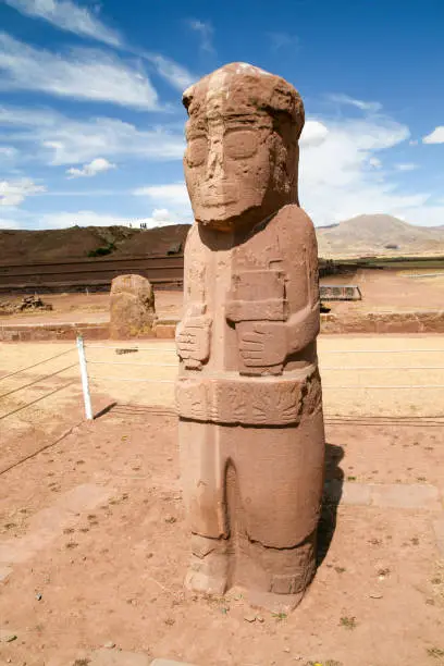 Photo of Stone figure in Tiwanaku (Tiahuanaco),