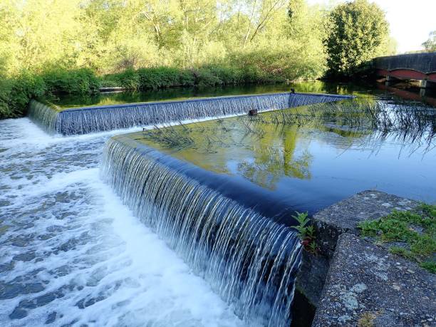 istock River Colne overspill weir from the Grand Union Canal 961344904