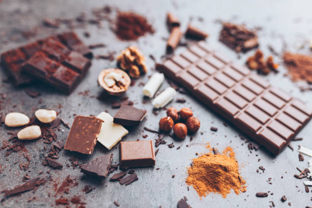 istock Delicious and tasty chocolate background 961353424