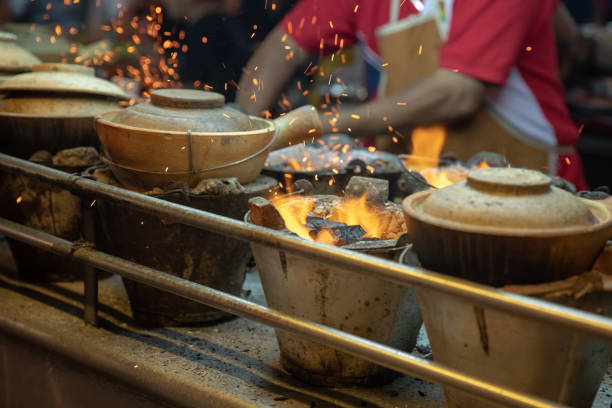istock Street food in Malaysia 961355014