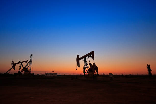 istock The oil pump, industrial equipment 961361498