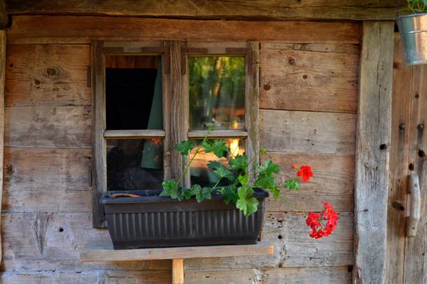 istock old wooden house 961470394