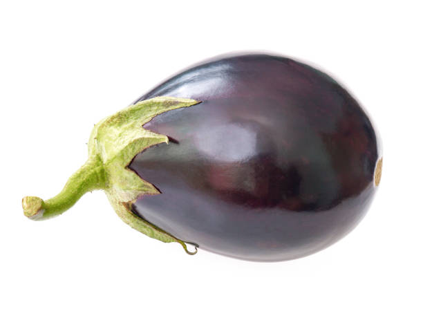 istock Ripe violet eggplant. Close-up isolated on white background 961567148