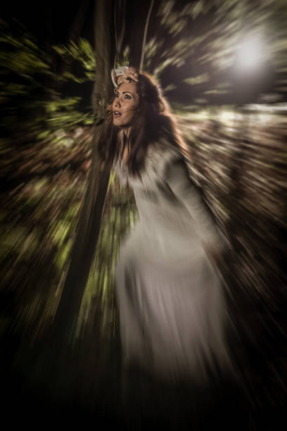 istock Lost Girl In The Forest 961625288