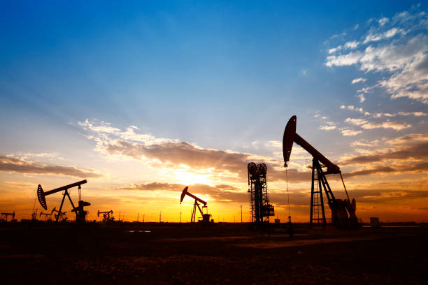 istock The oil pump, industrial equipment 961637852