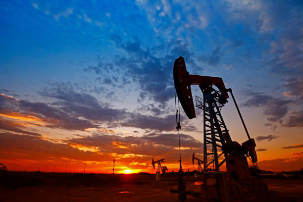 istock The oil pump, industrial equipment 961638114