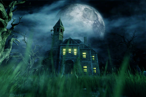 дом с привидениями - haunted house стоковые фото и изображения