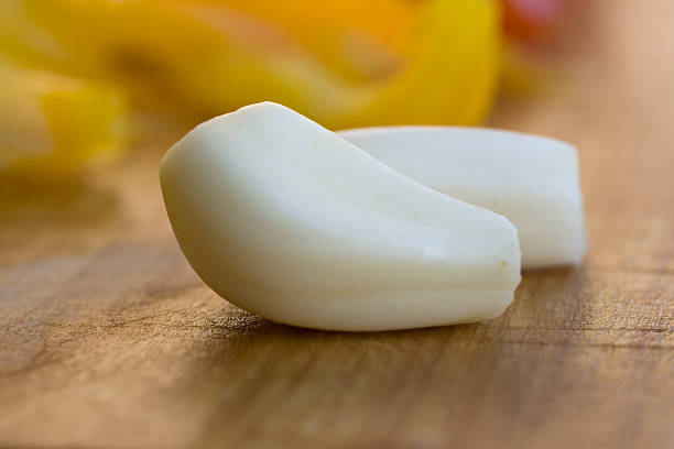 istock Clove of garlic 96168048