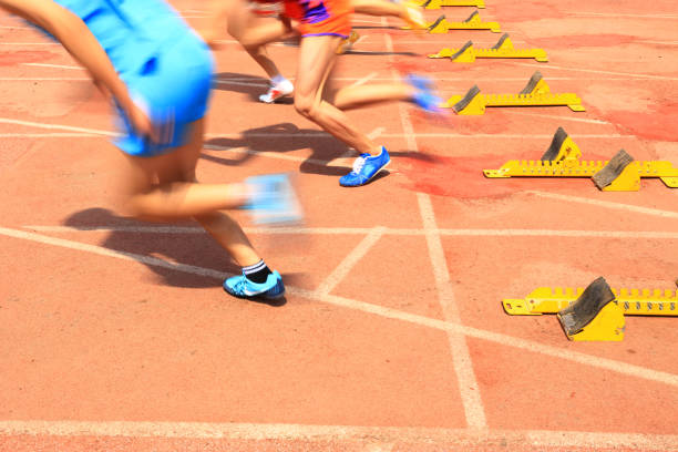 istock Sports meeting, the athlete sprint start 961697174
