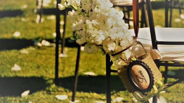 istock Shot of a beautiful garden wedding venue 961699992