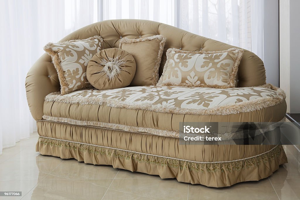 Piękne sofa - Zbiór zdjęć royalty-free (Aksamit)