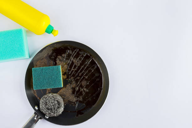 Dripping Cookware 290+ Drippings Stock Photos, Pictures & Royalty-Free Images - iStock