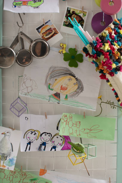 istock board with children's pictures 961794062