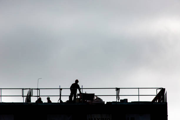 istock Bouwers gieten beton 961823770