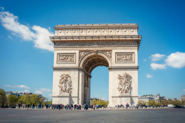 arco di trionfo, parigi, francia - arc arc de triomphe paris france street foto e immagini stock
