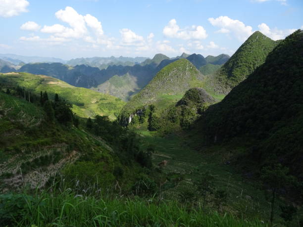 istock Ha Giang Mountains in Vietnam 961882116