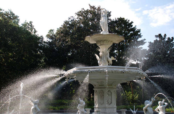 istock The fountain at Forsyth Park 961887398