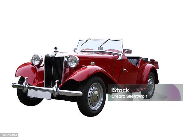 Vermelho Oldtimer Com Traçado De Recorte - Fotografias de stock e mais imagens de Carro Antigo - Carro Antigo, Carro, Figura para recortar