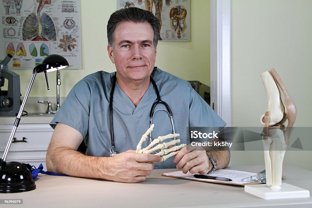 Médico ortopédico ferramentas de ensino - Royalty-free Adulto maduro Foto de stock