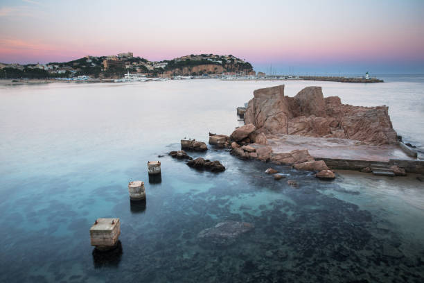 istock Sant Feliu de Guixols bay 961904526