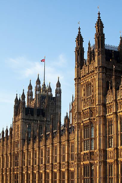istock Houses of Parliament 96190541