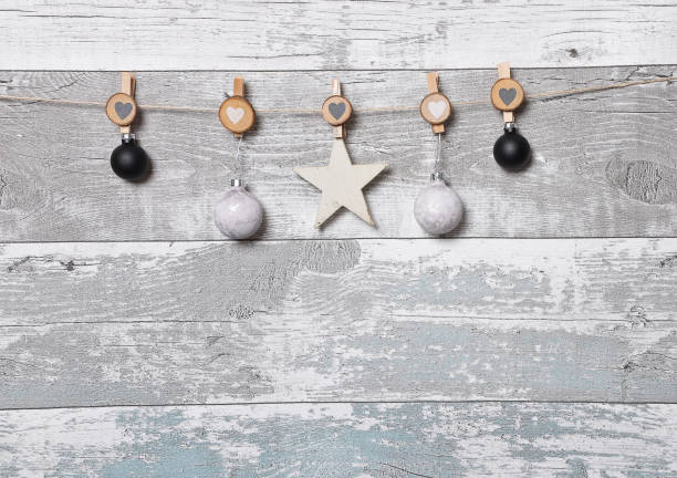 istock Weathered screen of boards with Christmas decoration 961938986