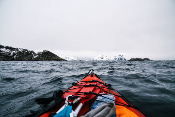 istock Kayaking in Kabelvag in Lofoten, Norway 961950584