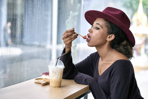 istock Beautiful girl in cafe 961957208