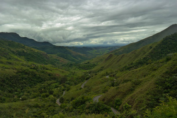 paysage de la serra da bocaina - parc national de la serra da bocaina photos et images de collection