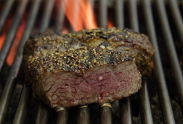 Steak de bœuf grillé - Photo