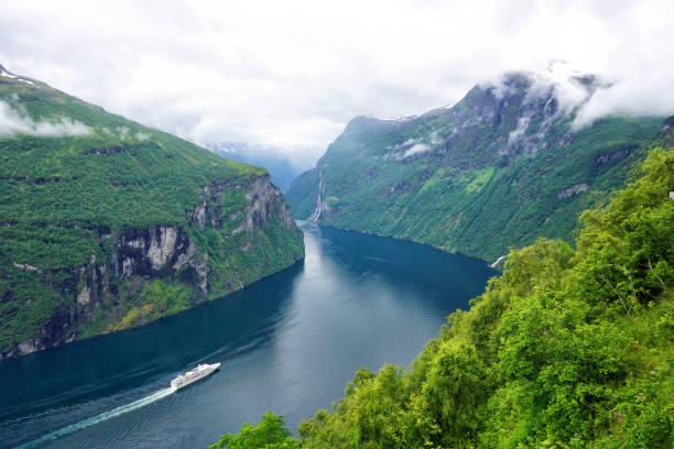 istock Geiranger fjord, Norway 962088124