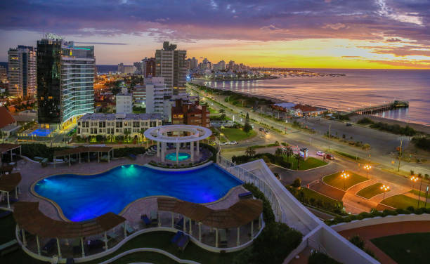 punta del este, uruguay - montevidéu imagens e fotografias de stock