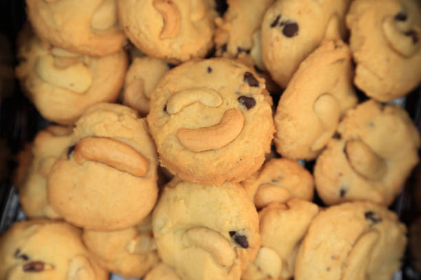 istock Almond and chocolate chip cookies in a box. 962112786