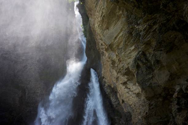 istock Splitted stream of Reichenbach waterfall 962166758